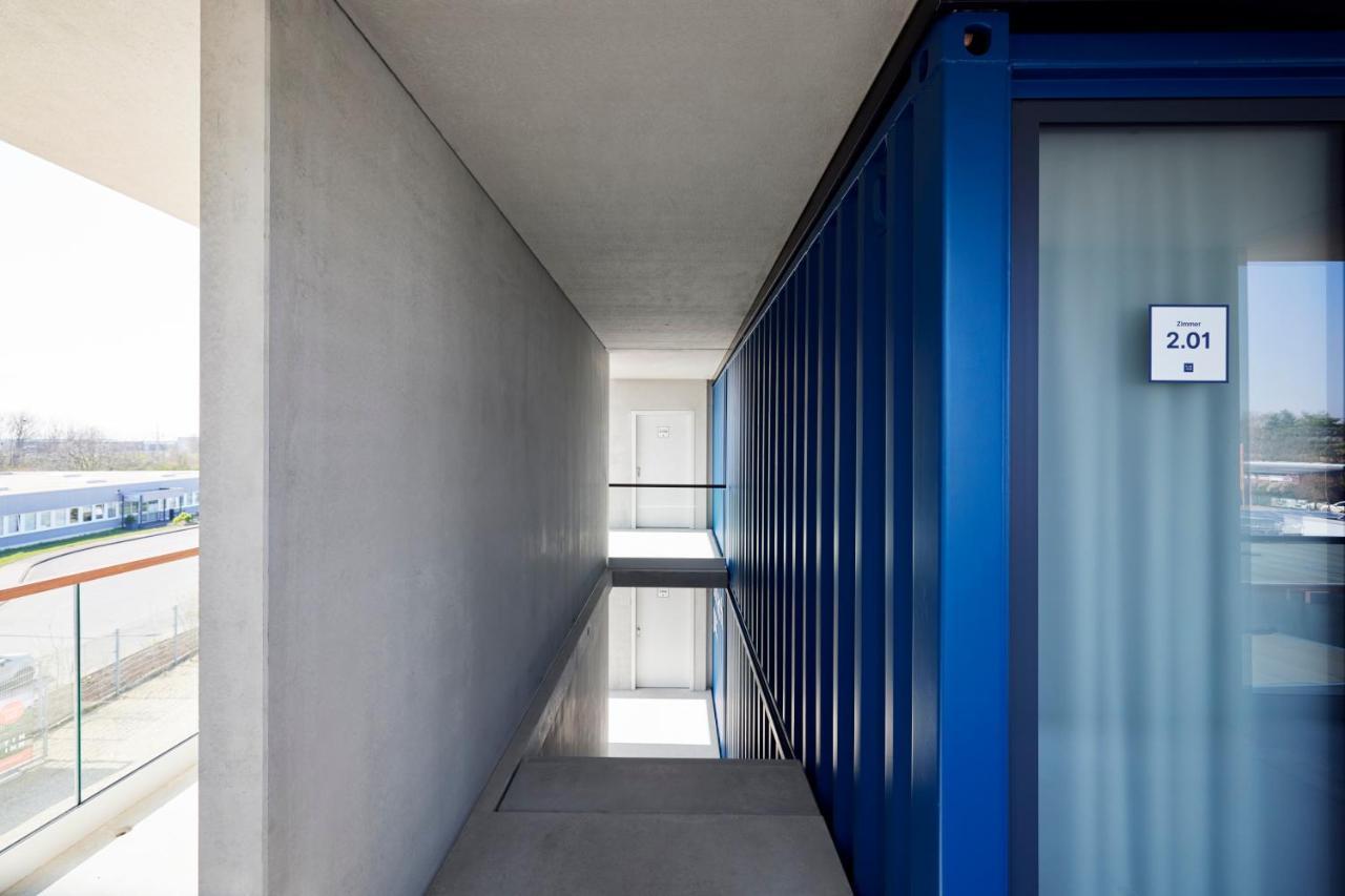 Tin Inn - Erkelenz - Das Hotel Aus Hochwertig Ausgebauten Ueberseecontainern Екстериор снимка