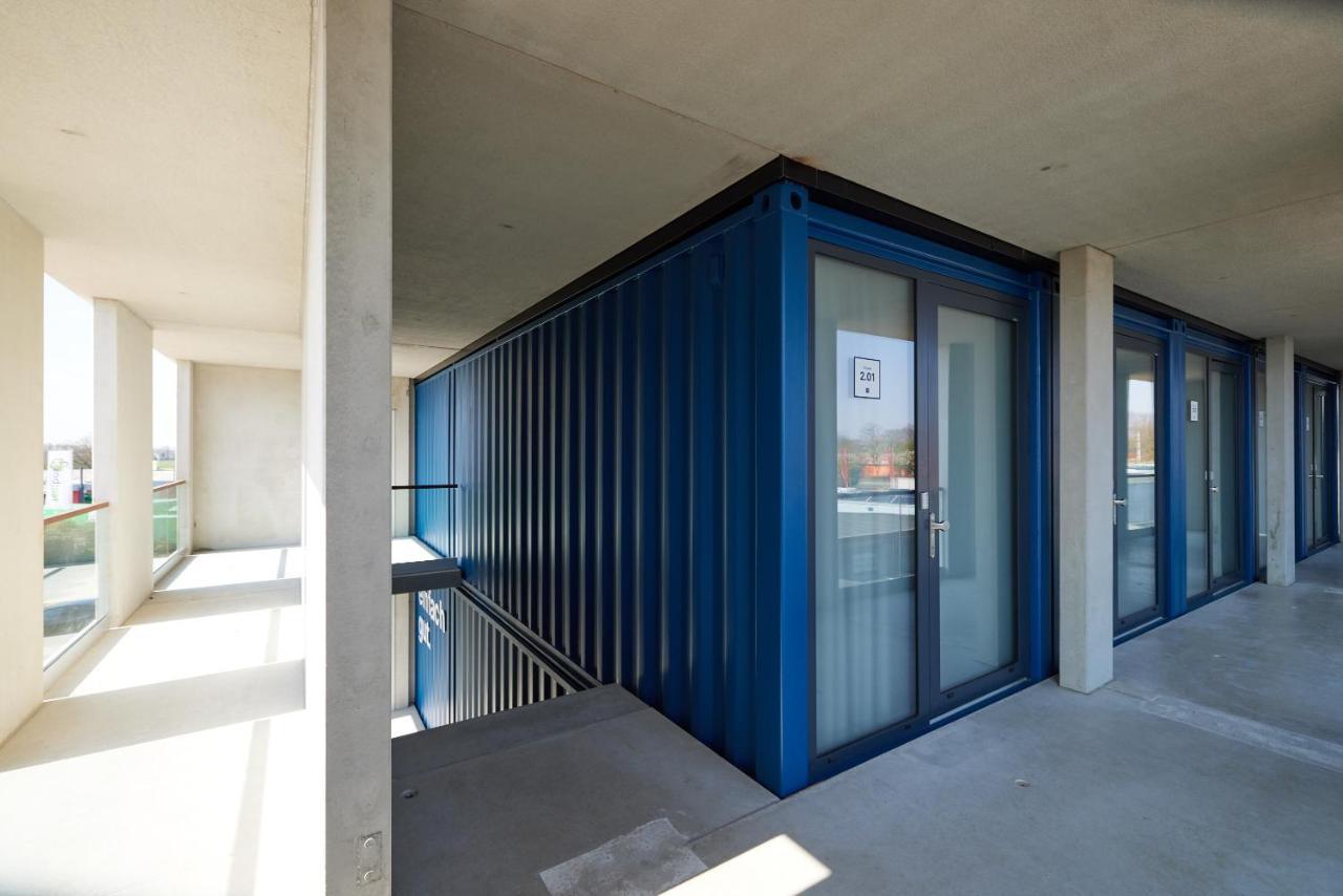 Tin Inn - Erkelenz - Das Hotel Aus Hochwertig Ausgebauten Ueberseecontainern Екстериор снимка